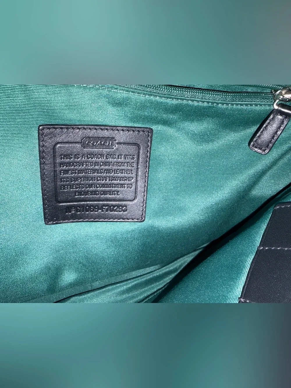 Coach F70293 Signature Messenger Bag